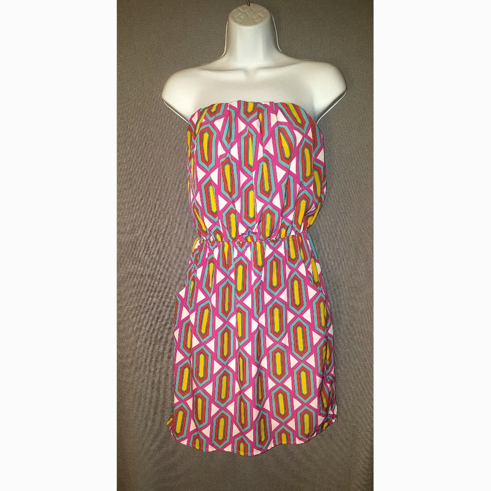 Pockets! PeachLove strapless lined dress SZ S